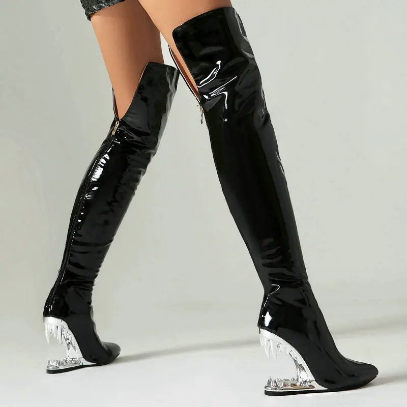 Women'S Shoes Wide Width - Tiger Teeth Shark Mouth Tooth Hallow